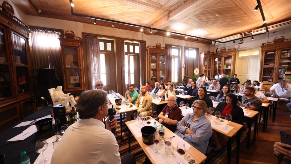 Masterclass do Wine Brasil Music no Palacete Tirachapéu, em Salvador.